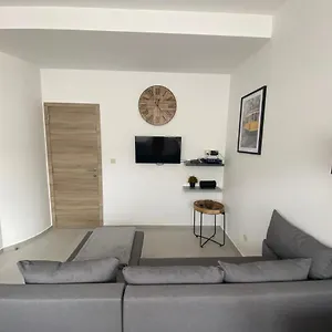 Superbe Petite Lumineux Bien Décoré Avec Netflix Gratuit Apartamento