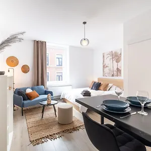 Apartment Chic Proche Aeroport & Centre-ville, Charleroi